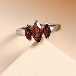 🆕️Size 11 Mozambique Garnet 3 Stone Ring in Stainless Steel